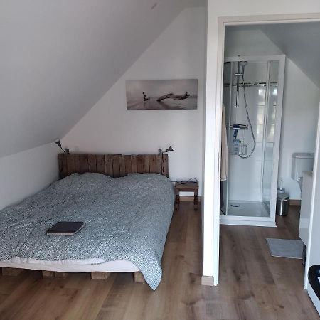 Bed and Breakfast A La Campagne, Au Calme Monterolier Екстер'єр фото